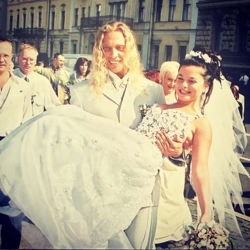 Счастливые и знаменитые: 15 крепких семейных пар российского шоу-бизнеса