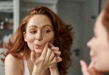 Сліпі прищі: причини, лікування та профілактика