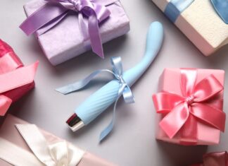 Маленькі секс-іграшки: неочікуваний подарунок у шкарпетці