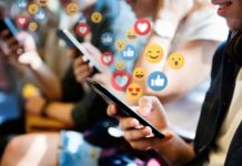 Глобальний Натиск на Заборону Соціальних Мереж для Підлітків: Чому США Відстають