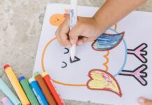 Феномен курячого банана: пояснення альфа-трену покоління