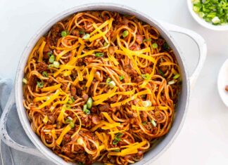 Ковбойські спагетті Рейчел Рей: напрочуд смачна страва на будні