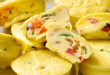 Bocaditos de huevo con requesón: un desayuno rápido y cremoso