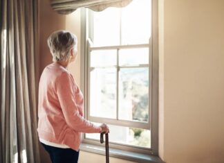 Коли сім’я ранить: Розуміння та подолання «відсутності контактів» з батьками