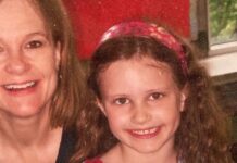 Wanita di Balik Aturan: Menemukan Ibu Saya Melampaui Manajemen Mikro