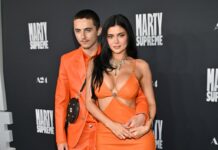 Кайлі Дженнер продає особняк, сигналізуючи про довгострокові плани з Тімоті Шаламе