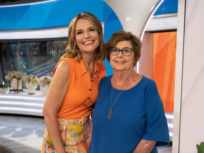 a7012c2c-c6a7-40f0-93be-8d39e5421602