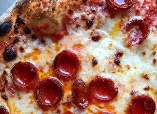 Ідеальне рішення для одного: чому піци на французькому багеті від Riccardo стали вірусними