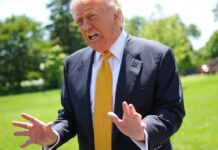 Donald Trump qualifie les femmes journalistes de « stupides » et de « stupides »