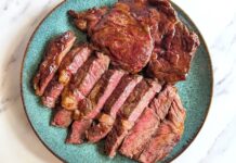Die Ein-Zutaten-Steakglasur mit Austernsauce für ein knuspriges, umamireiches Abendessen
