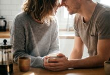 Чому 30 днів приготування кави для партнера змінюють все